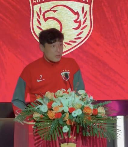 开云网页-武磊：新老交替要做好精神传承；希望今年在胸前再添一颗星